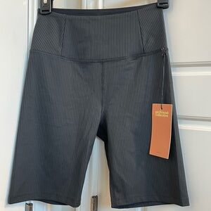 Girlfriend Collective High Rise Ribbed Bike Shorts Size Small